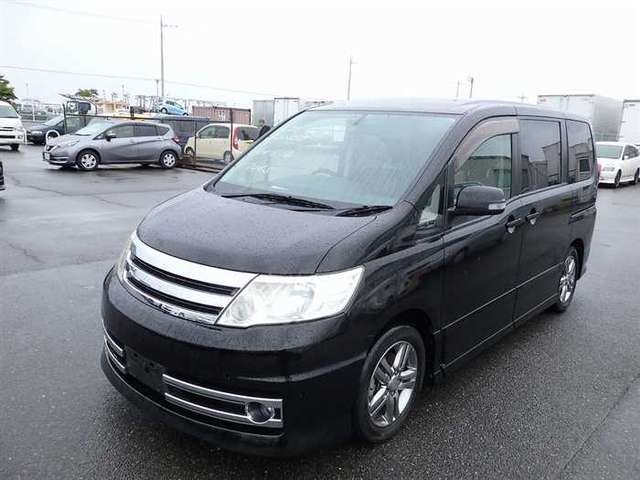 Nissan serena 2009