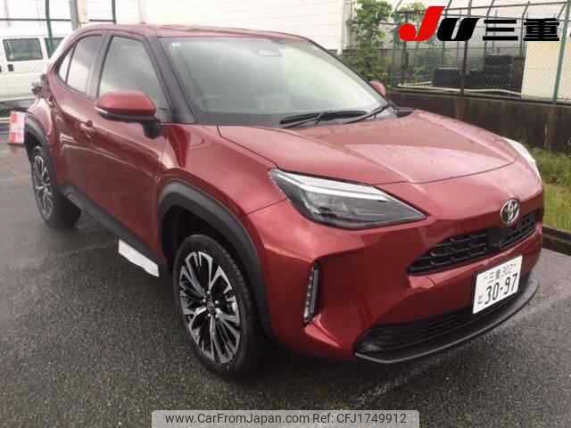 toyota yaris-cross 2025 CFJ1749912 image 1