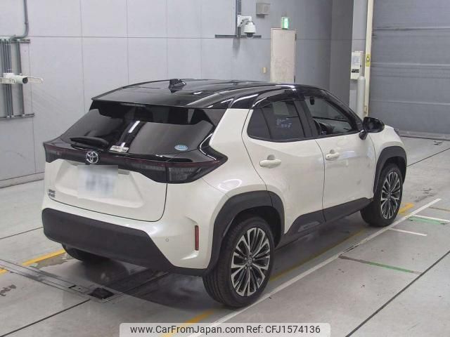 toyota yaris-cross 2020 CFJ1574136 image 2