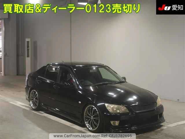 toyota altezza 2003 CFJ1782695 image 1
