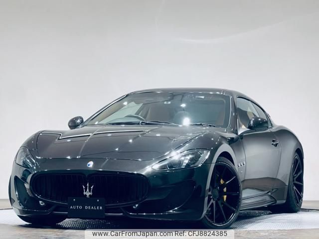 maserati granturismo 2013 quick_quick_ABA-MGTA1_ZAMVL45C000073436 image 1