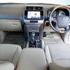 toyota land-cruiser-prado 2020 24231902 image 23