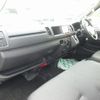 toyota regiusace-van 2019 GOO_JP_700050416230250517002 image 31