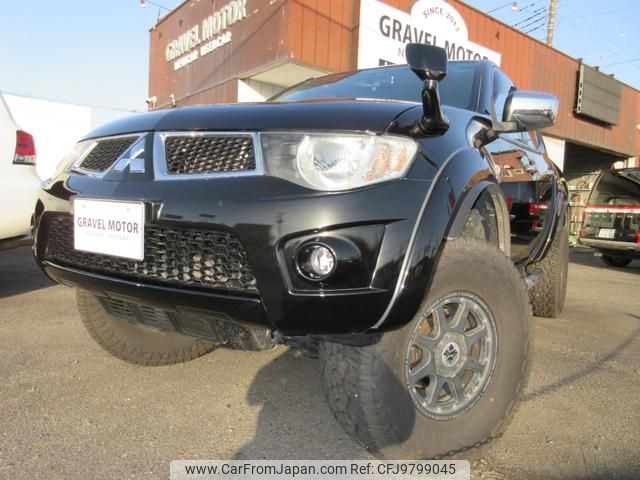 mitsubishi triton 2011 GOO_NET_EXCHANGE_0403178A30240517W001 image 1