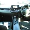 toyota c-hr 2017 CFJ1499817 image 18