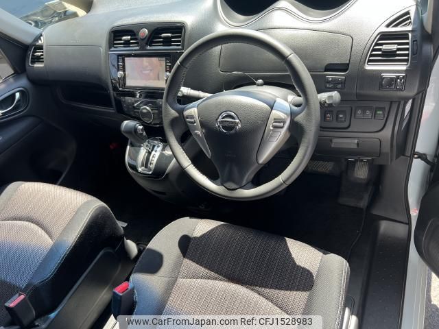 nissan serena 2016 CFJ1528983 image 2