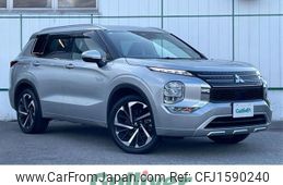 mitsubishi outlander-phev 2022 CFJ1590240
