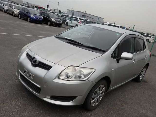 Used Toyota Auris 2007-2012 review