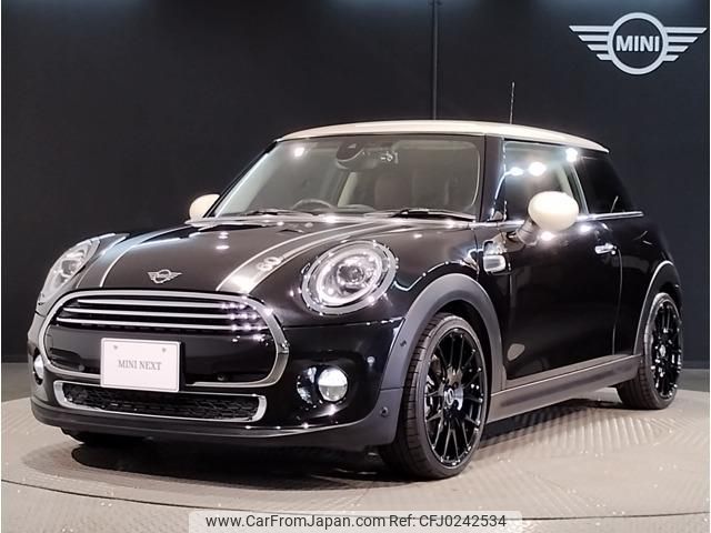 mini mini-others 2019 quick_quick_DBA-XR15M_WMWXR320502L27174 image 1