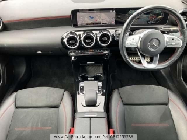 mercedes-benz a-class 2020 quick_quick_5BA-177147M_WDD1771472W016831 image 2