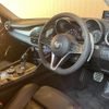 alfa-romeo giulia 2018 CFJ1746668 image 6