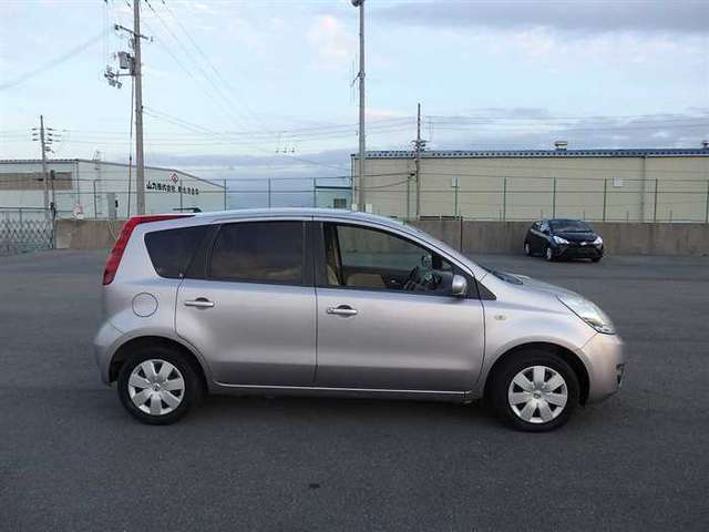 nissan note 2009 956647-8225 image 2