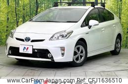 toyota prius 2015 CFJ1636510