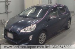 toyota aqua 2015 -TOYOTA--AQUA NHP10-2440594---TOYOTA--AQUA NHP10-2440594-