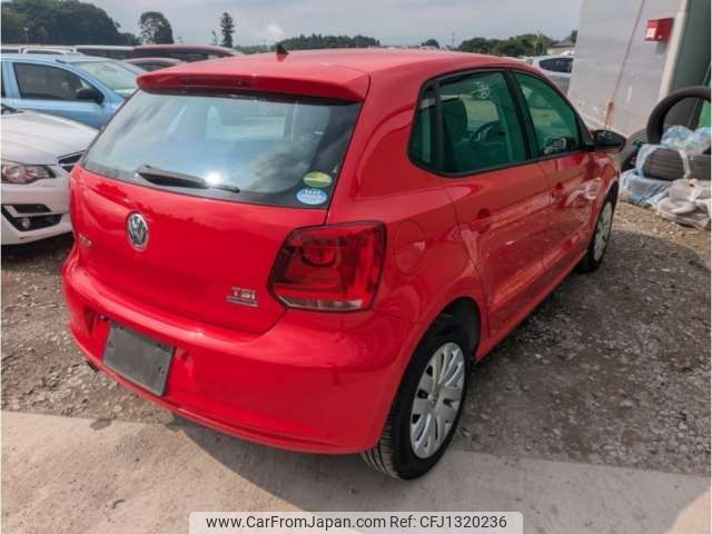volkswagen polo 2013 -VOLKSWAGEN--VW Polo DBA-6RCBZ--WVWZZZ6RZDU056789---VOLKSWAGEN--VW Polo DBA-6RCBZ--WVWZZZ6RZDU056789- image 2