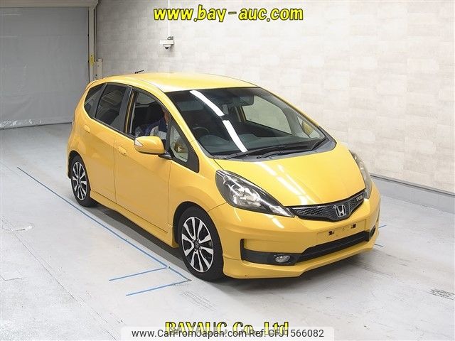honda fit 2013 CFJ1566082 image 1