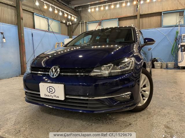 volkswagen golf-variant 2017 CFJ1529679 image 1