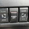 mazda premacy 2010 504928-931070 image 8