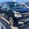 toyota voxy 2011 CFJ1616387 image 3