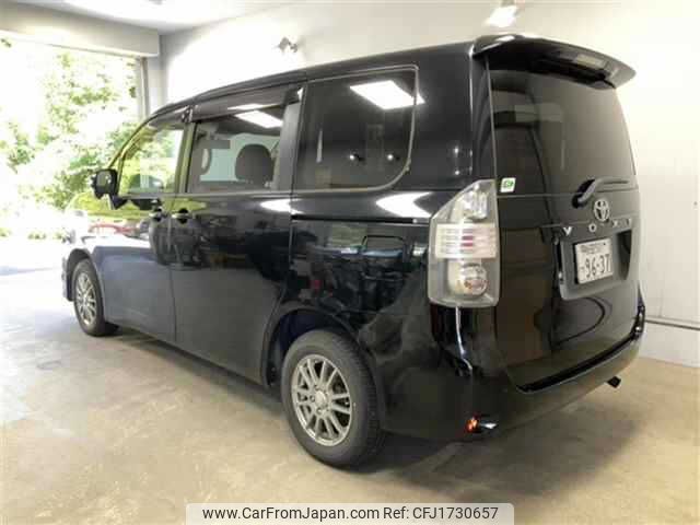 toyota voxy 2009 CFJ1730657 image 2