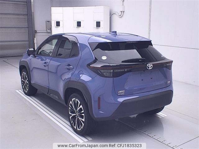 toyota yaris-cross 2020 CFJ1835323 image 2
