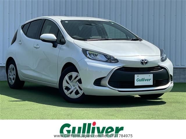toyota aqua 2022 CFJ1784975 image 1