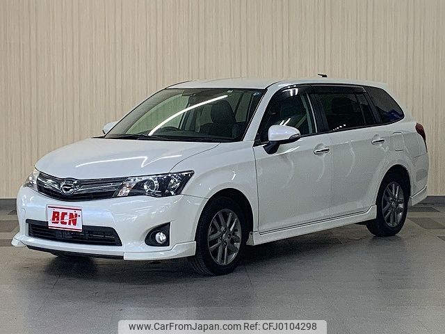 toyota corolla-fielder 2013 -TOYOTA--Corolla Fielder DBA-ZRE162G--ZRE162-7004465---TOYOTA--Corolla Fielder DBA-ZRE162G--ZRE162-7004465- image 1