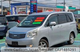toyota noah 2010 CFJ1485291