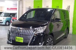 toyota esquire 2018 CFJ0814456