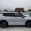 mitsubishi outlander-phev 2023 CFJ1865372 image 29
