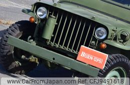 mitsubishi jeep 1960 CARSENSOR_JP_AU5442486123