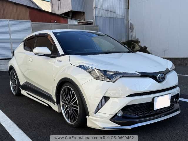 toyota c-hr 2017 -TOYOTA 【豊橋 301ﾏ 105】--C-HR DAA-ZYX10--ZYX10-2005586---TOYOTA 【豊橋 301ﾏ 105】--C-HR DAA-ZYX10--ZYX10-2005586- image 1