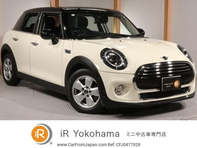 mini mini-others 2019 quick_quick_XU15M_WMWXU720X02L24051 image 1