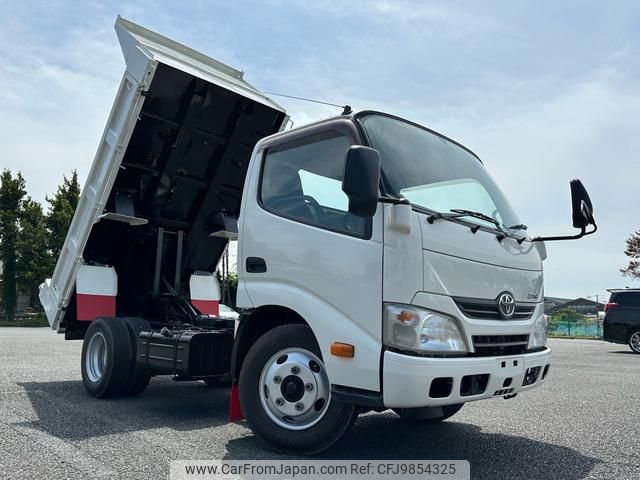 toyota dyna-truck 2014 GOO_NET_EXCHANGE_0560732A30240522W001 image 1