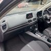 mazda axela 2018 CFJ1753199 image 4