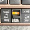 toyota esquire 2018 quick_quick_ZWR80G_ZWR80-0349985 image 6