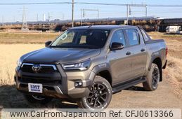 toyota hilux 2024 GOO_NET_EXCHANGE_0580701A30241224W001