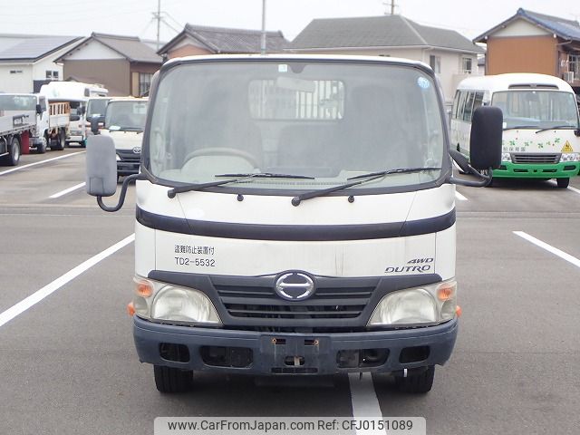 hino dutro 2010 24350703 image 2