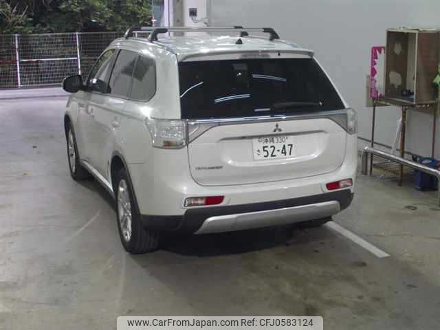 mitsubishi outlander 2014 -MITSUBISHI 【沖縄 330ｻ5247】--Outlander GF8W--0100235---MITSUBISHI 【沖縄 330ｻ5247】--Outlander GF8W--0100235- image 2