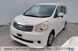 toyota noah 2012 -TOYOTA--Noah DBA-ZRR70G--ZRR70-0513184---TOYOTA--Noah DBA-ZRR70G--ZRR70-0513184-