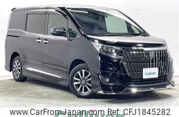 toyota esquire 2019 CFJ1845282