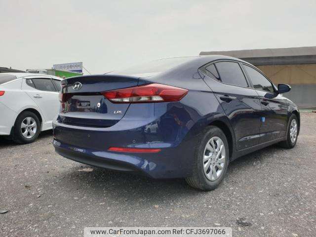 Used HYUNDAI AVANTE 2017/Jan CFJ3697066 in good condition for sale