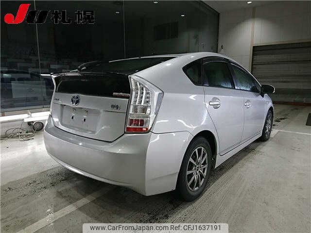 toyota prius 2011 CFJ1637191 image 2