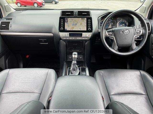 toyota land-cruiser-prado 2021 504928-929614 image 1