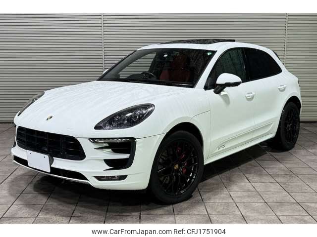 porsche macan 2018 CFJ1751904 image 1