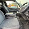 nissan nv350-caravan-van 2017 quick_quick_VR2E26_VR2E26-041497 image 5