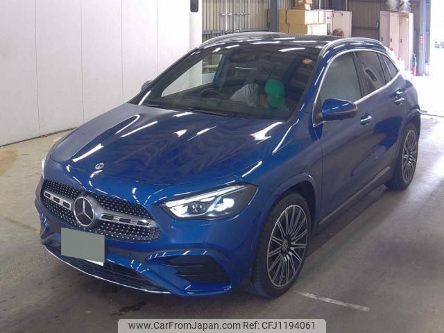 mercedes-benz gla-class 2024 quick_quick_3DA-247713M_W1N2477132J583712 image 1