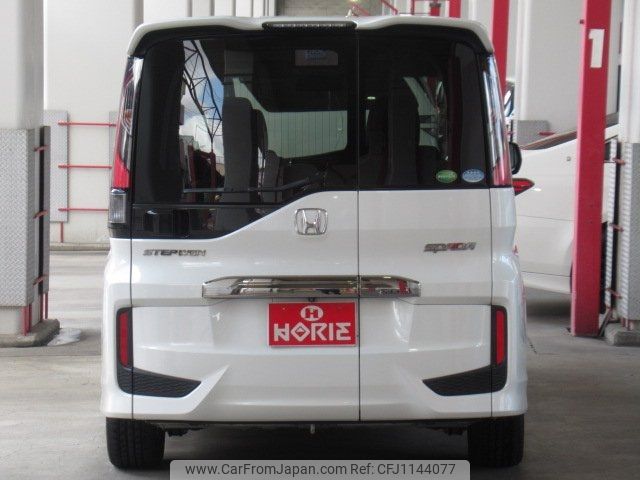 honda stepwagon 2015 -HONDA 【名変中 】--Stepwgn RP3--1009615---HONDA 【名変中 】--Stepwgn RP3--1009615- image 2