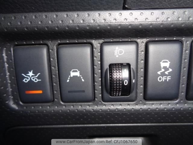 nissan nissan-others 2017 NIKYO_KB22680 image 1