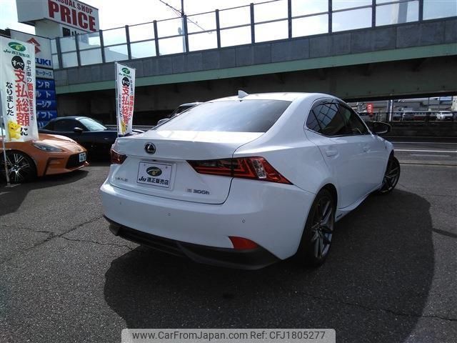 lexus is 2013 CFJ1805277 image 2